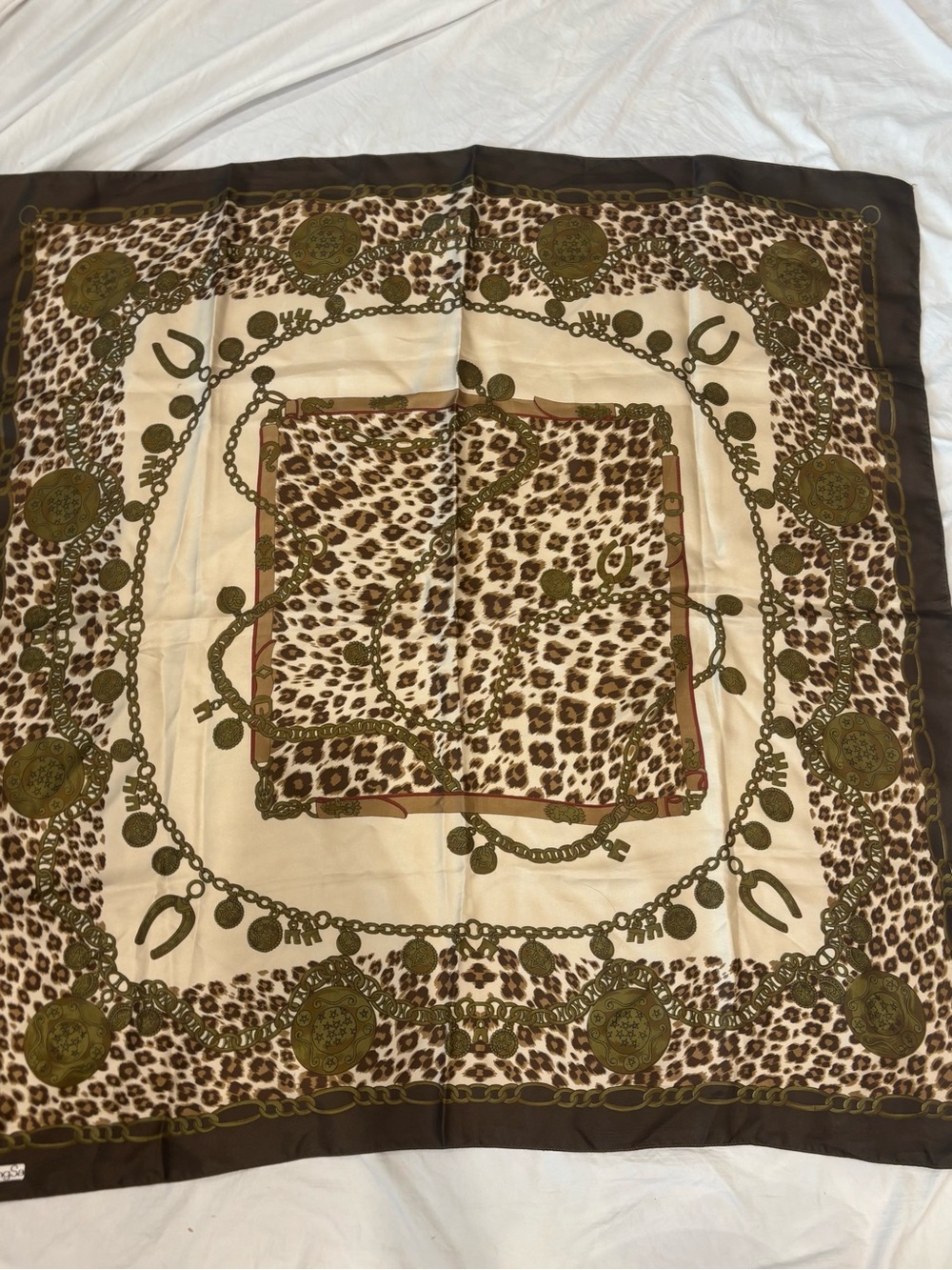 Sunkgungsa Western Style Vintage Scarf